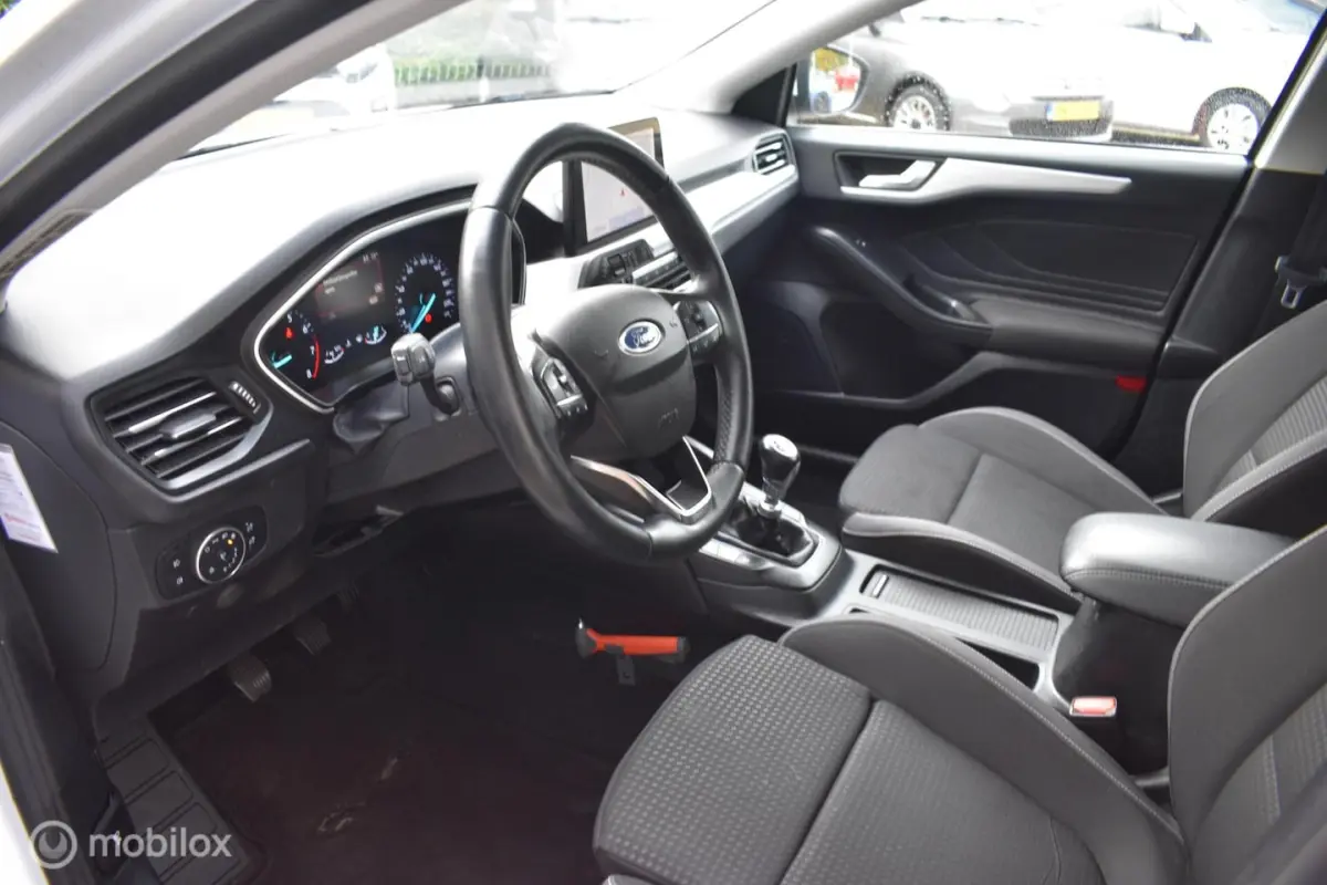 1.0 EcoBoost Hybrid Trekhaak AGR Navi|LED