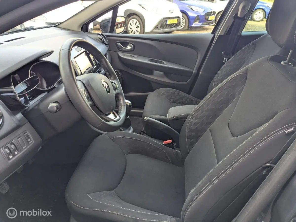 0.9 TCe Limited 1e Eig|