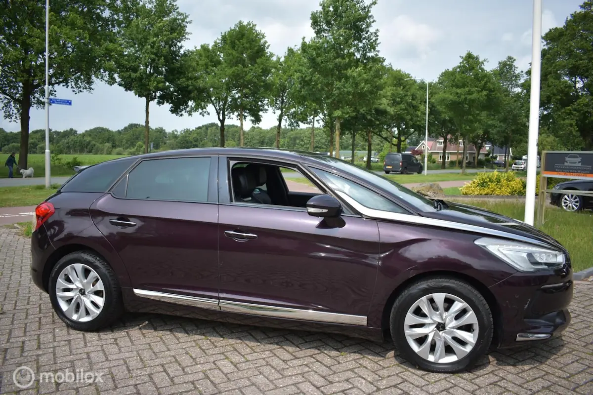 5 1.6 THP Chic AUT. 2016 Clima|Cruise|Navi|LED|Leder