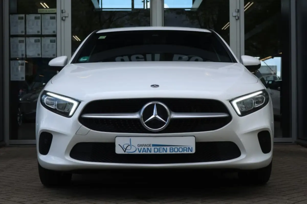A250e Advantage, CarPlay/Android, Camera, PDC rondom etc