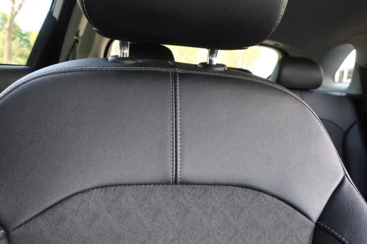 1.6 GDI PHEV Apple Carplay/ Android Auto, Navi, Clima, etc