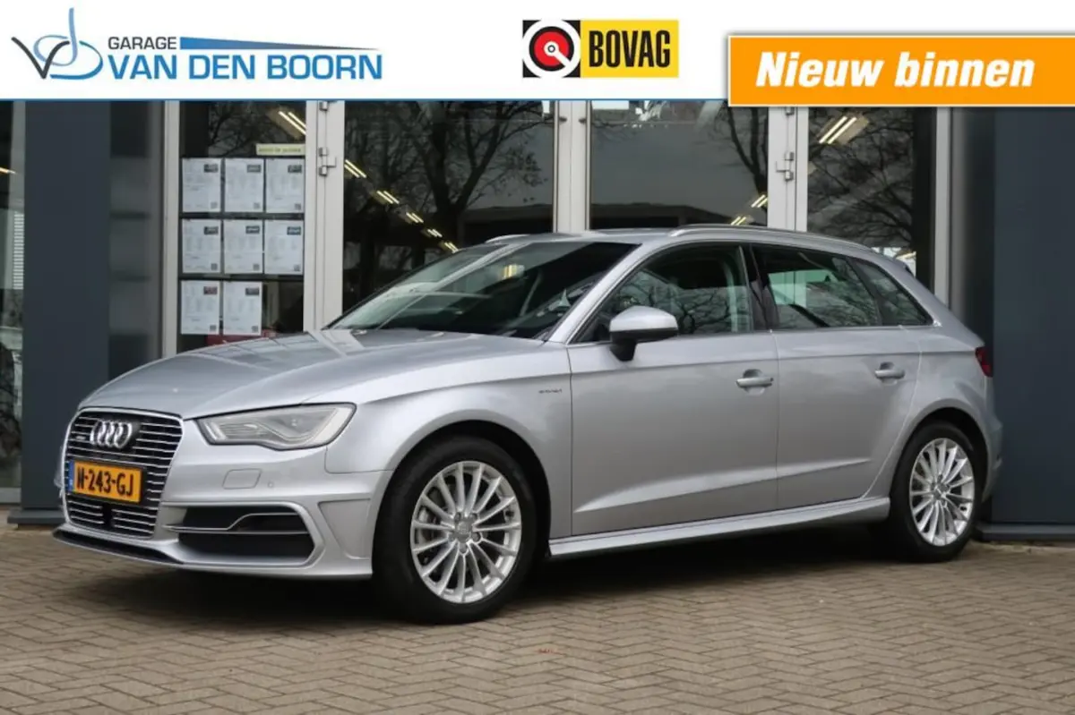 1.4 E-TRON, Adaptive Cruise, LED Verlichting, Dode Hoek Monitor, etc