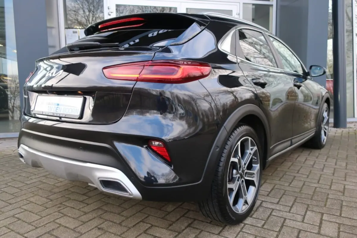 1.6 GDI PHEV, All Season Banden, LED, Navi, Apple Carplay/ Android Auto, etc