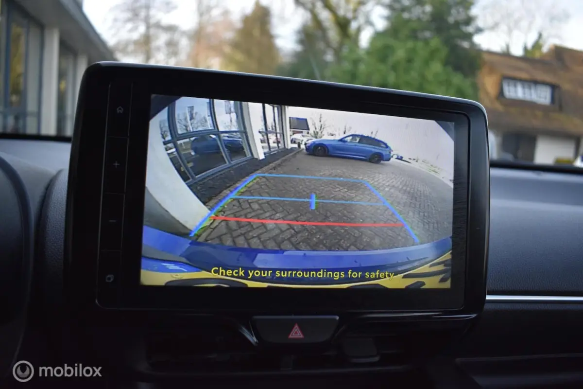 1.5 Centre-line AUT. 2024|Camera|Carplay