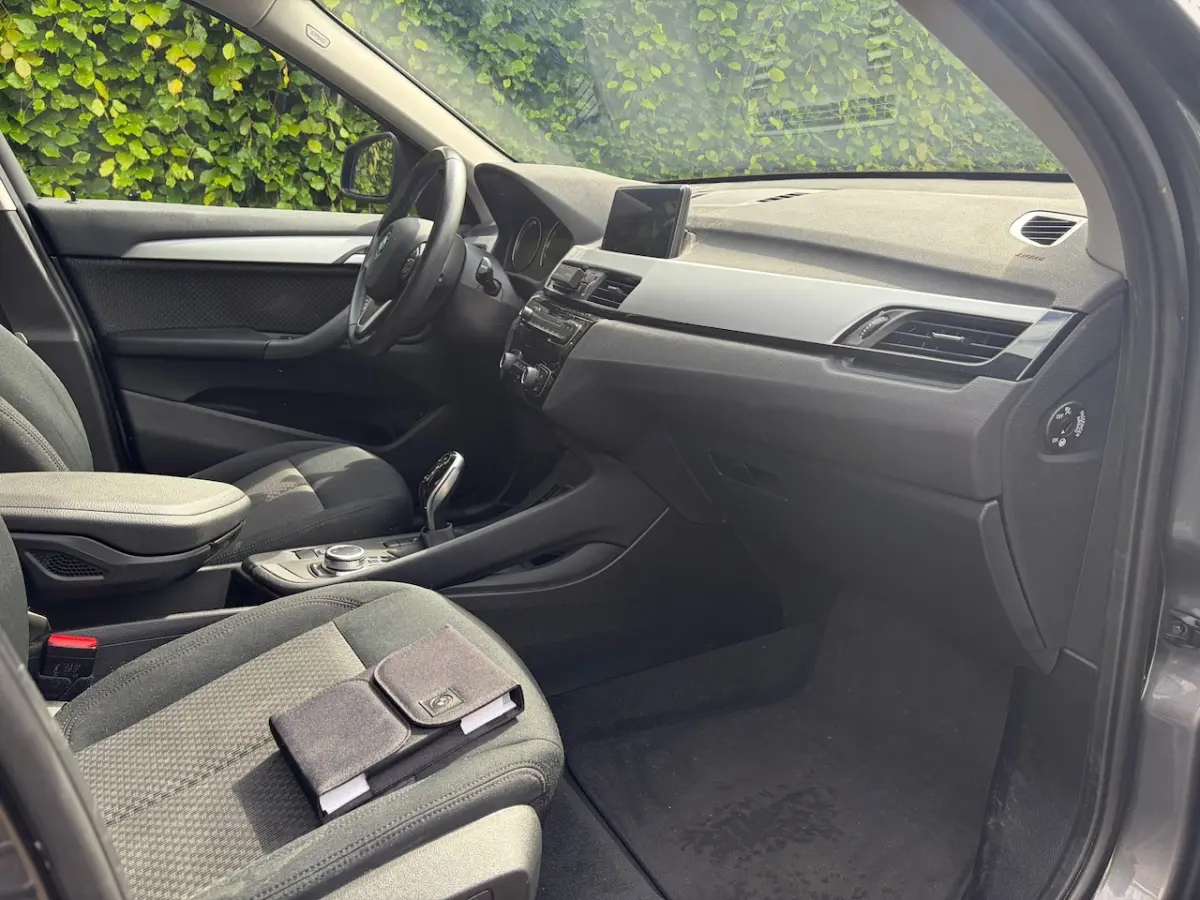 SDrive18i Advantage Automaat