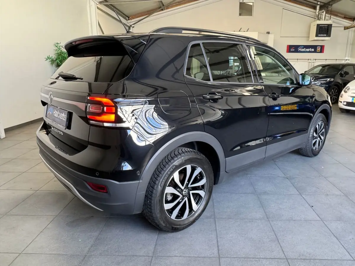 1.0 TSI 110 Active automaat / Stoelverw/naviCarplay/Cruise/1e eigenaar