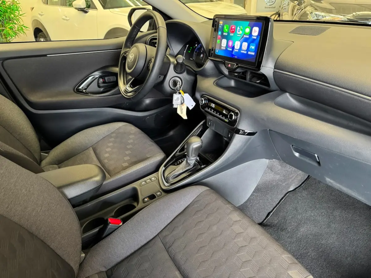 1.5 Hybrid 115 Dynamic/Stoel-Stuurverw/Carplay/ACC/Camera/hillhold/Ledverl./nieuwstaat