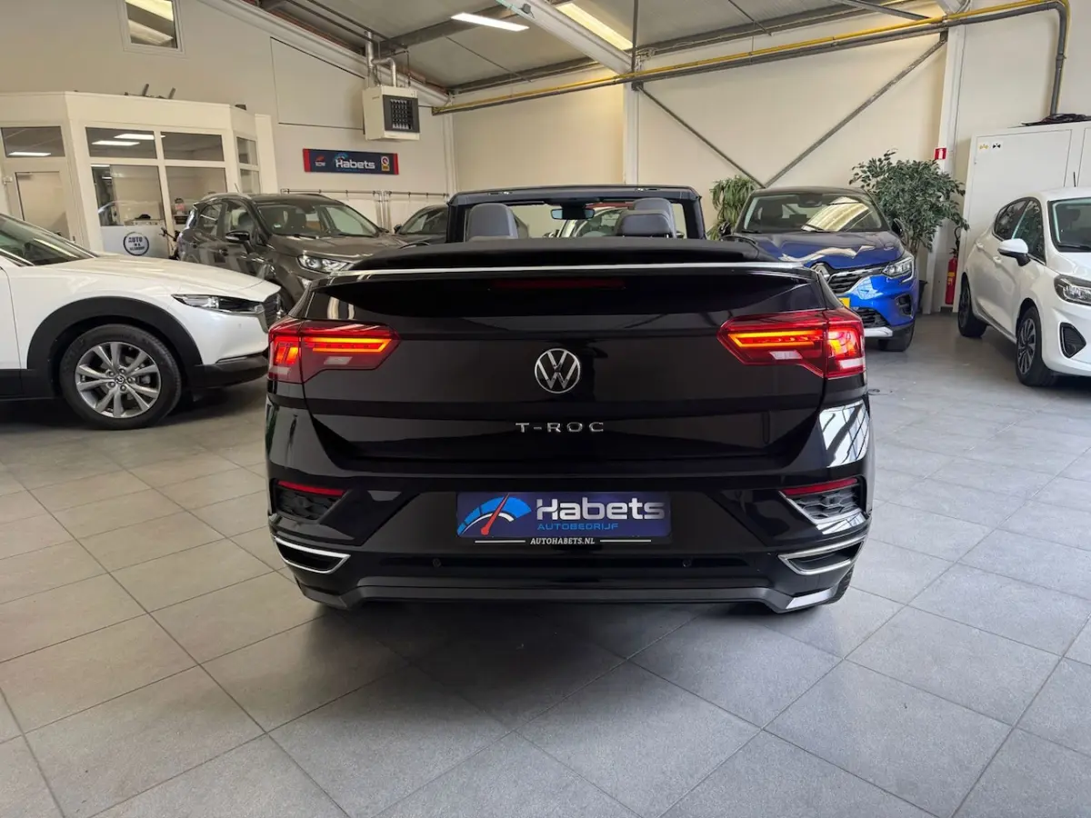 1.5 TSI R-Line/Beats/stoelverw/19inch/camera/cruise/full options