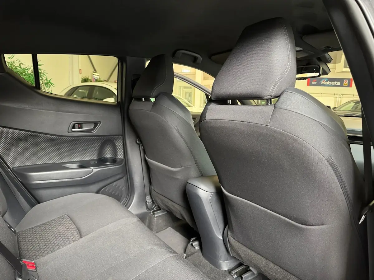1.8 Hybrid Dynamic/Stoel-stuurverw/ACC/camera/carplay/blindspot/parkeerhulp/ Team D full o