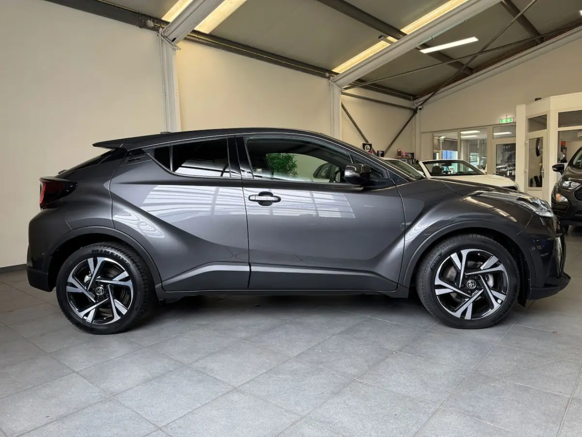 1.8 Hybrid Dynamic/Stoel-stuurverw/ACC/camera/carplay/blindspot/parkeerhulp/ Team D full o