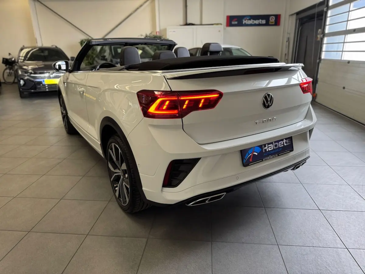 1.5 TSI R-Line /IQ.light/stoel-stuurverw/19inch/ACC/Camera/1e eigenaar