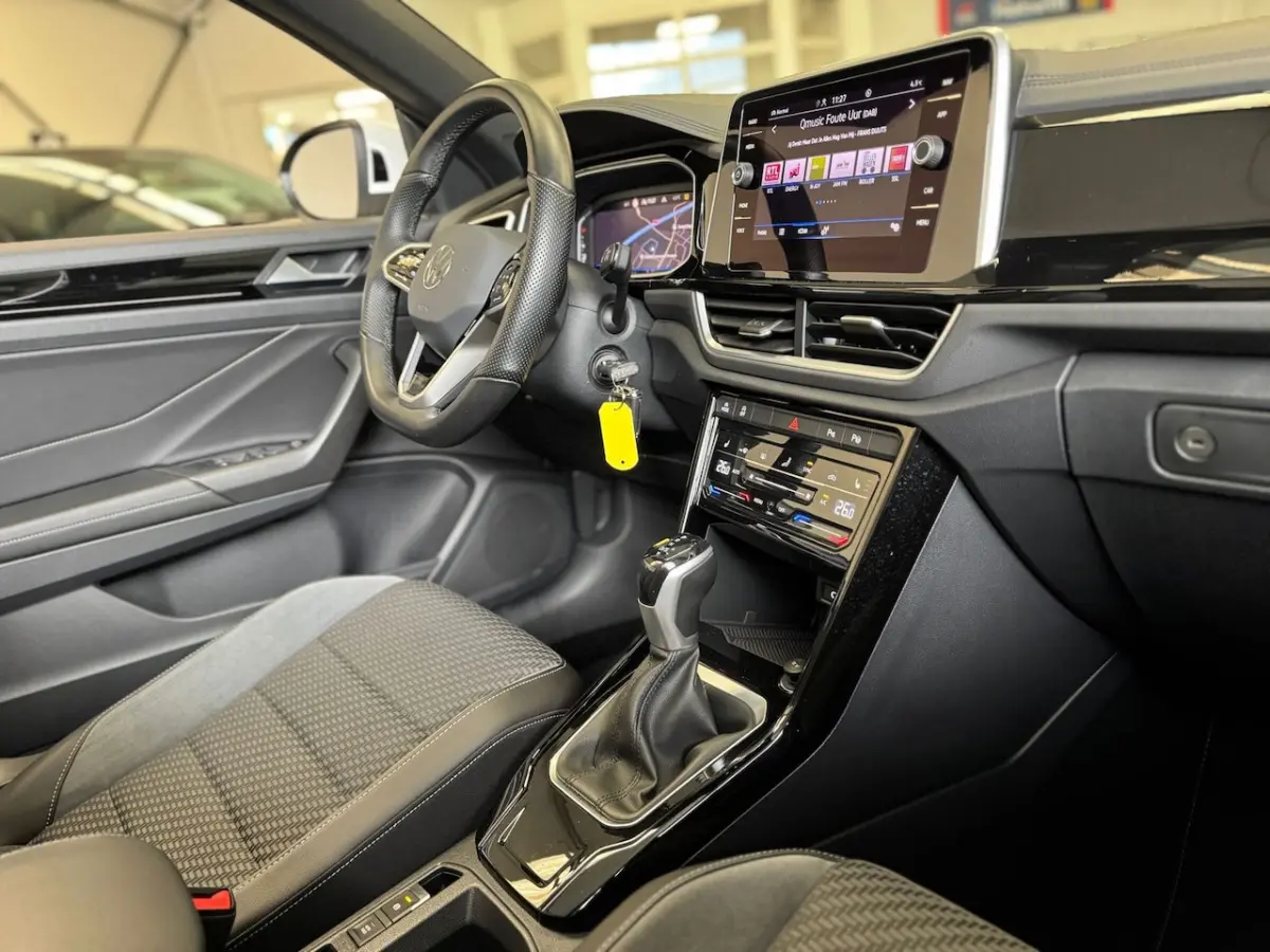 1.5 TSI R-Line /IQ.light/stoel-stuurverw/19inch/ACC/Camera/1e eigenaar