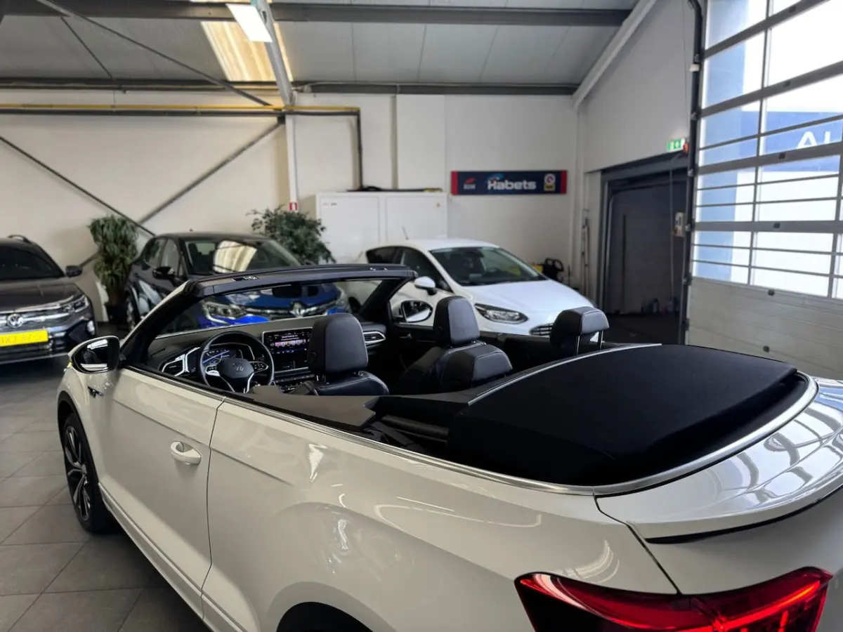 1.5 TSI R-Line /IQ.light/stoel-stuurverw/19inch/ACC/Camera/1e eigenaar