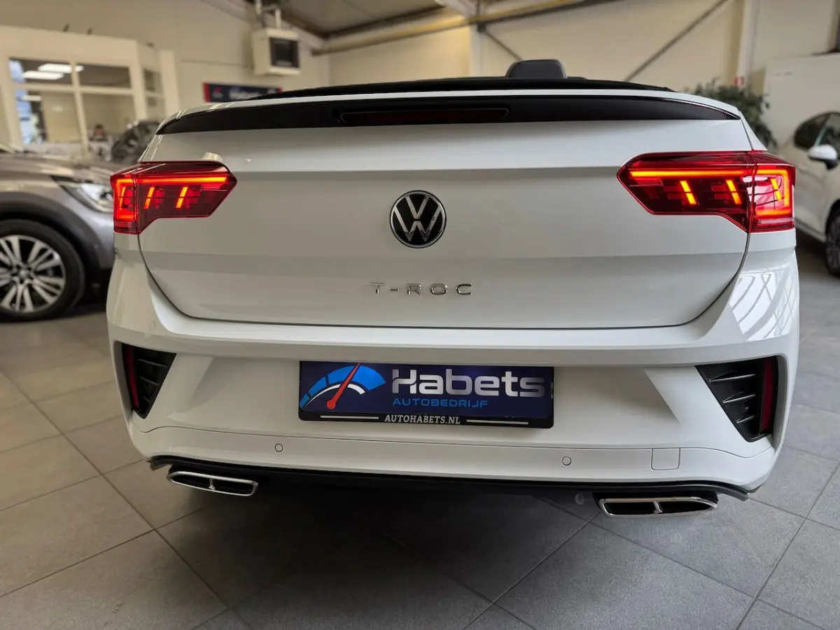 1.5 TSI R-Line /IQ.light/stoel-stuurverw/19inch/ACC/Camera/1e eigenaar