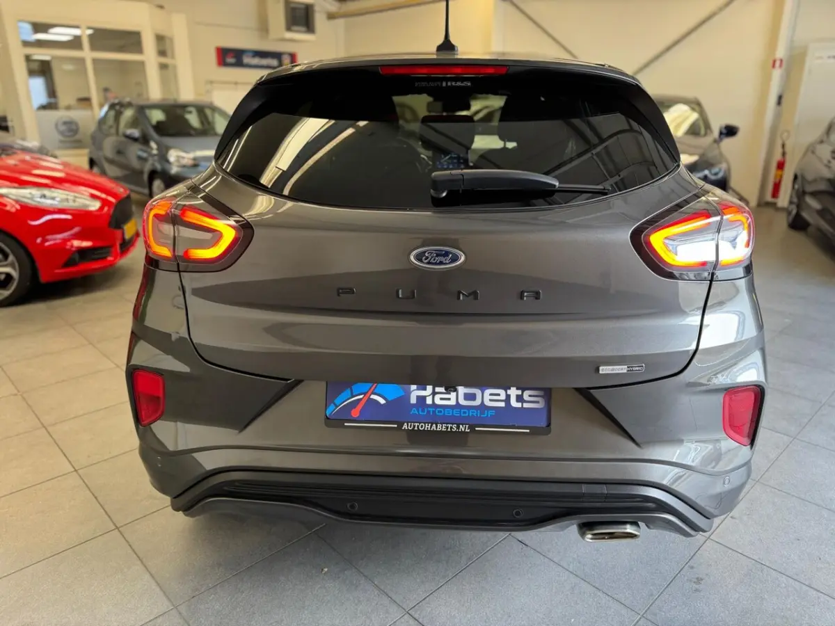 1.0 EcoBoost Hybrid ST-Line - Adapt, cruise - Stoel/stuurverw. - Vol opties -1e eigenaar