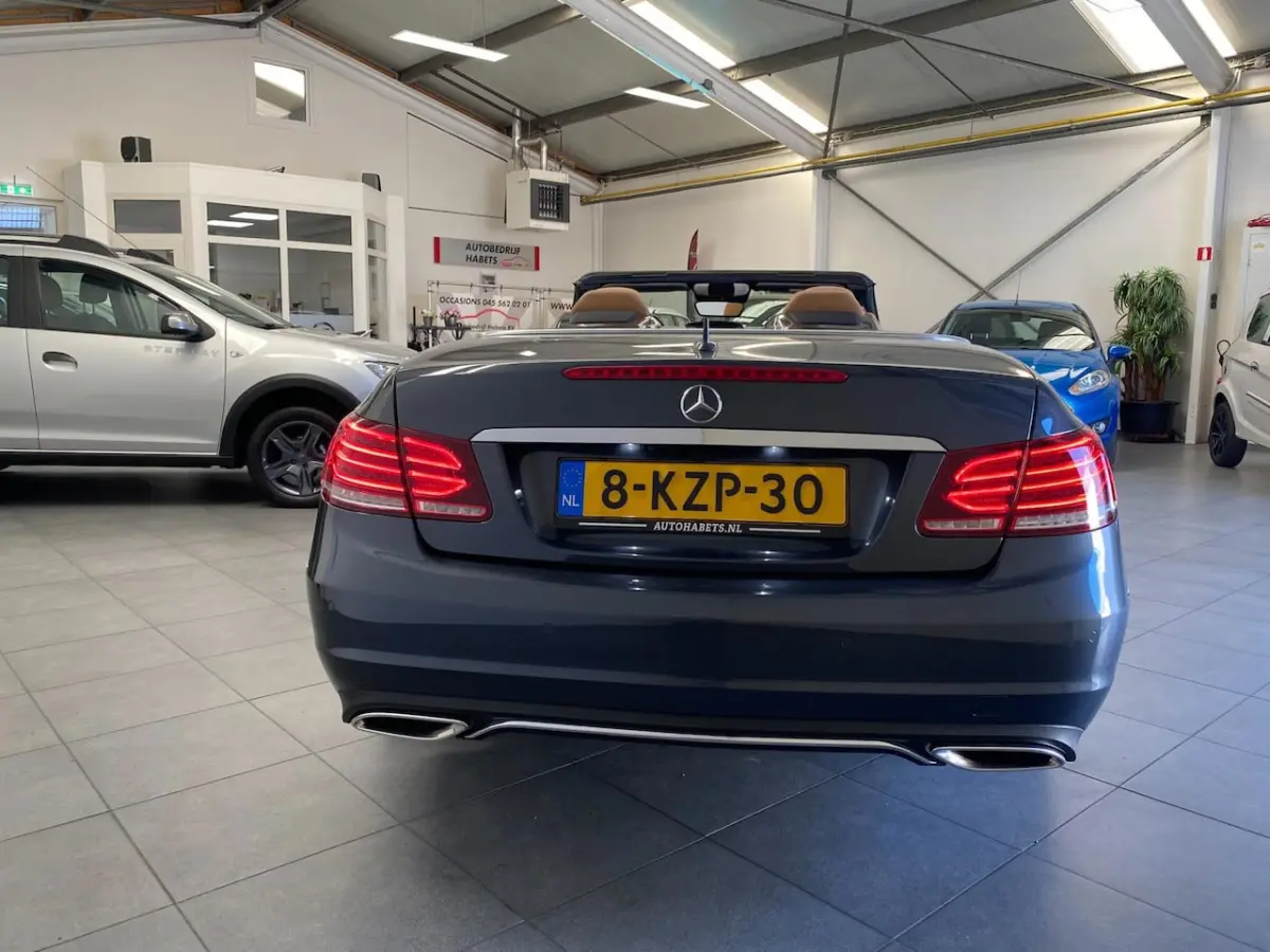 200 Prestige / Zeer mooi / Weinig km / automaat