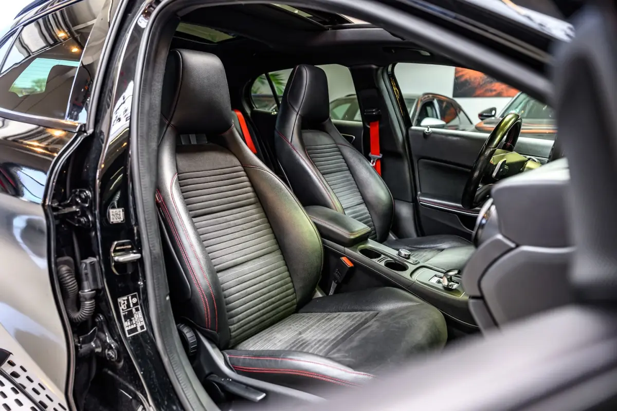 AMG 45 4MATIC|Pano|Camera|Carplay|Acc|Lane-Assist