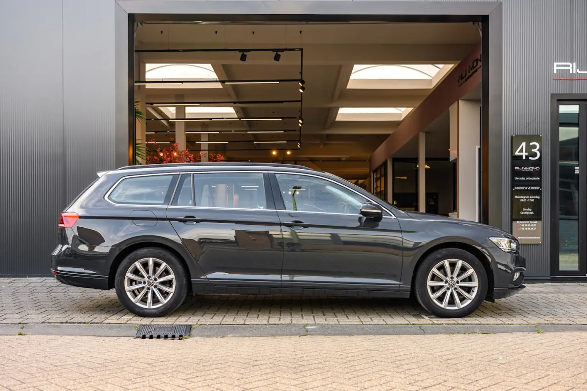 1.5 TSI Business Plus Pro | Acc | Lane Assist | Camera | Navi | Virtual Cockpit | Carplay