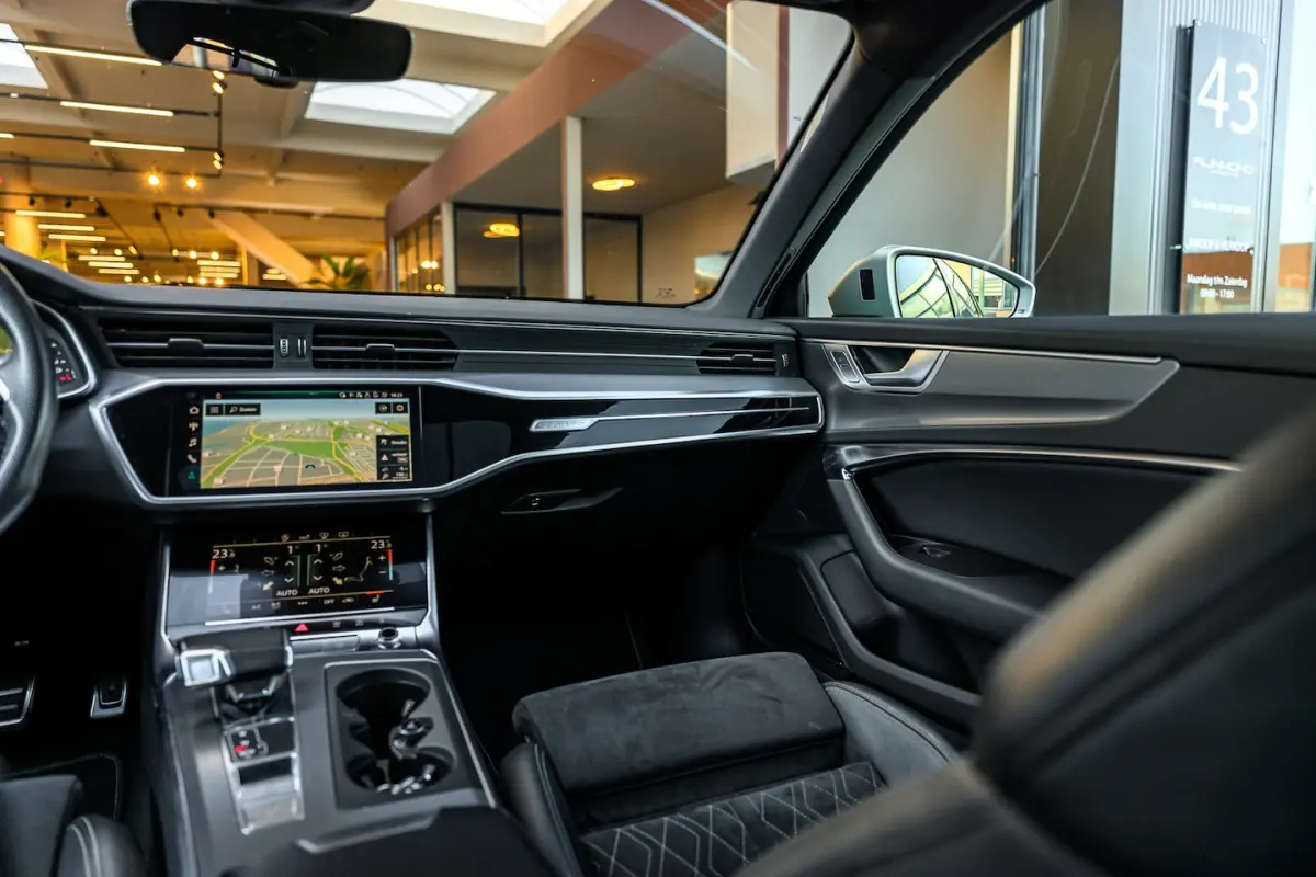 Avant TDI Quattro Dealer Onderhouden|Pano I B&O I Camera I HUD