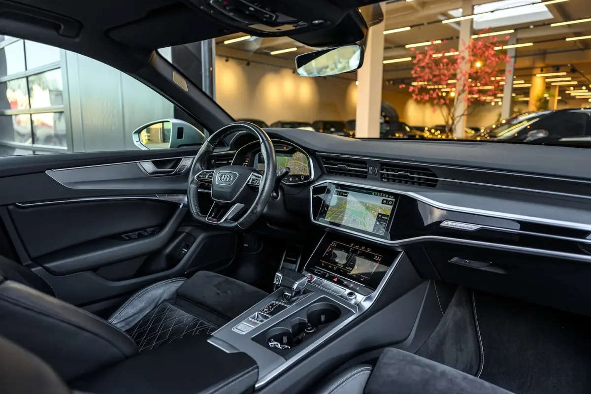 Avant TDI Quattro Dealer Onderhouden|Pano I B&O I Camera I HUD