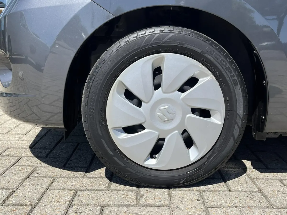 1.0 Comfort | Airco | Bluetooth Telefoonvoorbereiding | Volledig Dealeronderhouden |