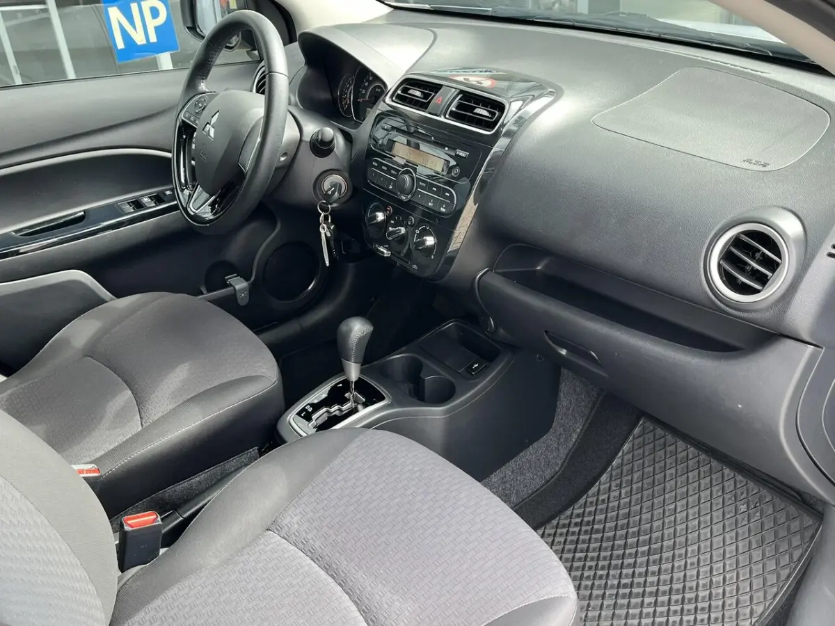 1.0 Intense Automaat | Airco | Bluetooth Telefoonvoorbereiding | Achteruitrijcamera |