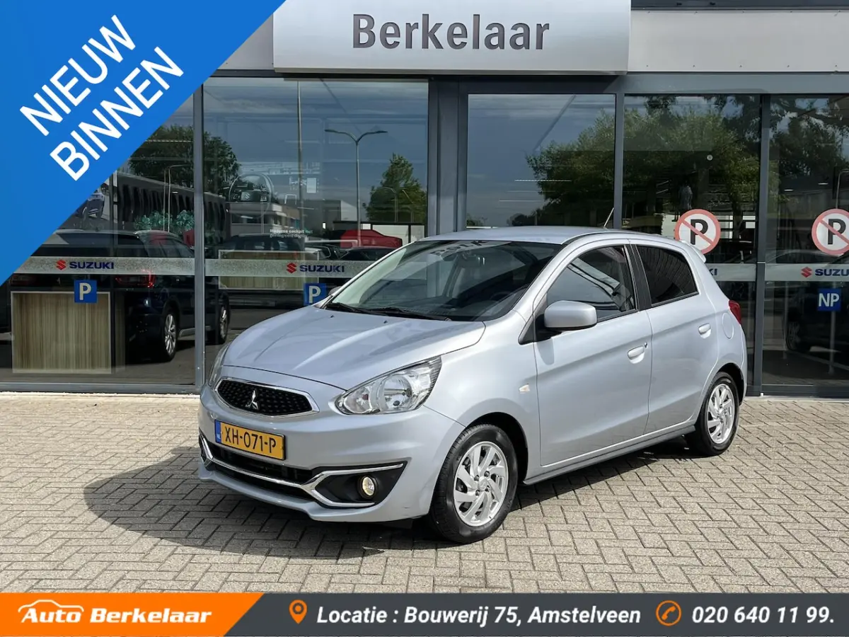 1.0 Intense Automaat | Airco | Bluetooth Telefoonvoorbereiding | Achteruitrijcamera |