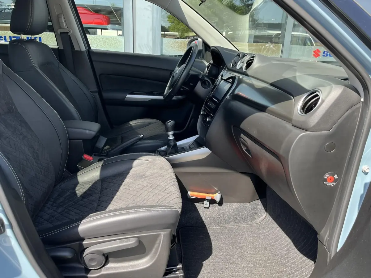 1.4 Boosterjet Style Smart Hybrid | Trekhaak Afneembaar | Volwaardig Reservewiel | 1500kg