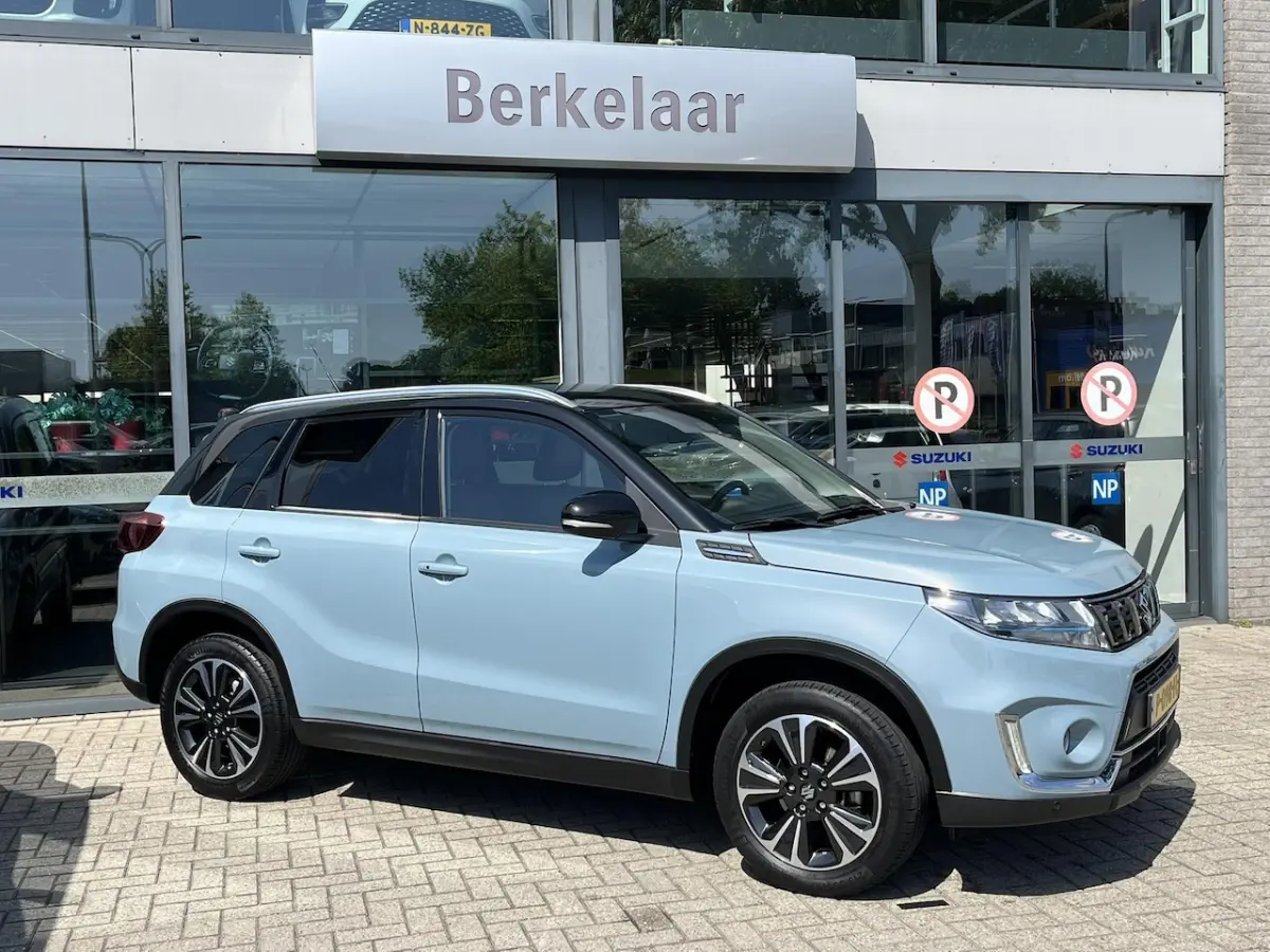 1.4 Boosterjet Style Smart Hybrid | Trekhaak Afneembaar | Volwaardig Reservewiel | 1500kg