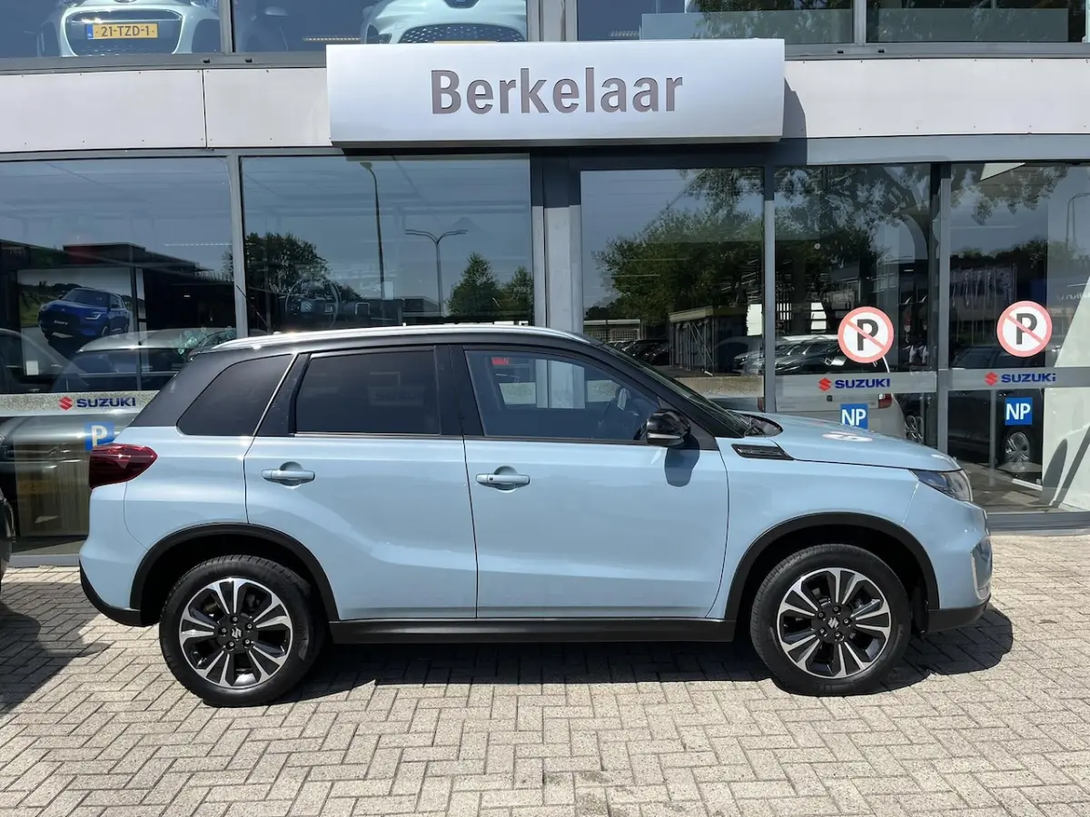 1.4 Boosterjet Style Smart Hybrid | Trekhaak Afneembaar | Volwaardig Reservewiel | 1500kg