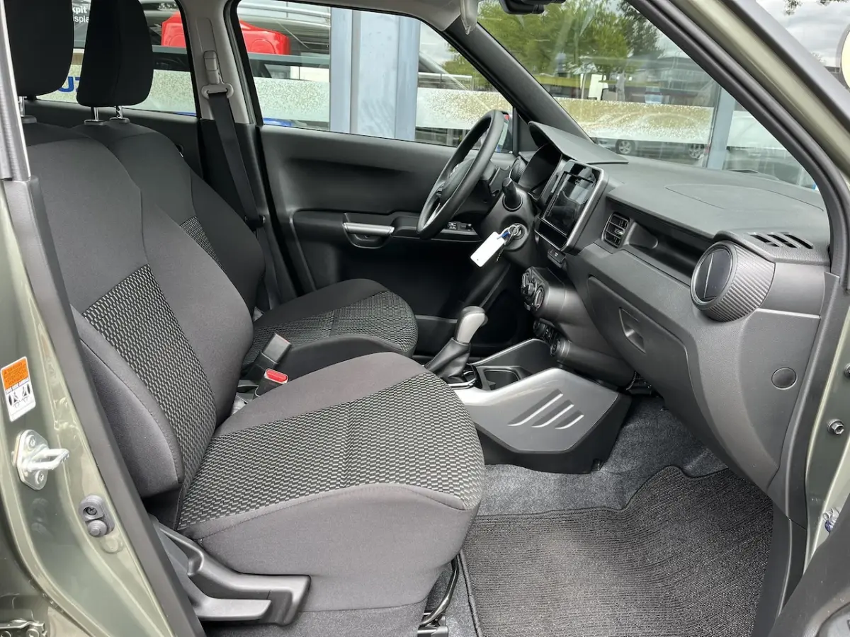 1.2 Smart Hybrid Select Automaat | Camera | Dealeronderhouden | Stoelverwarming |