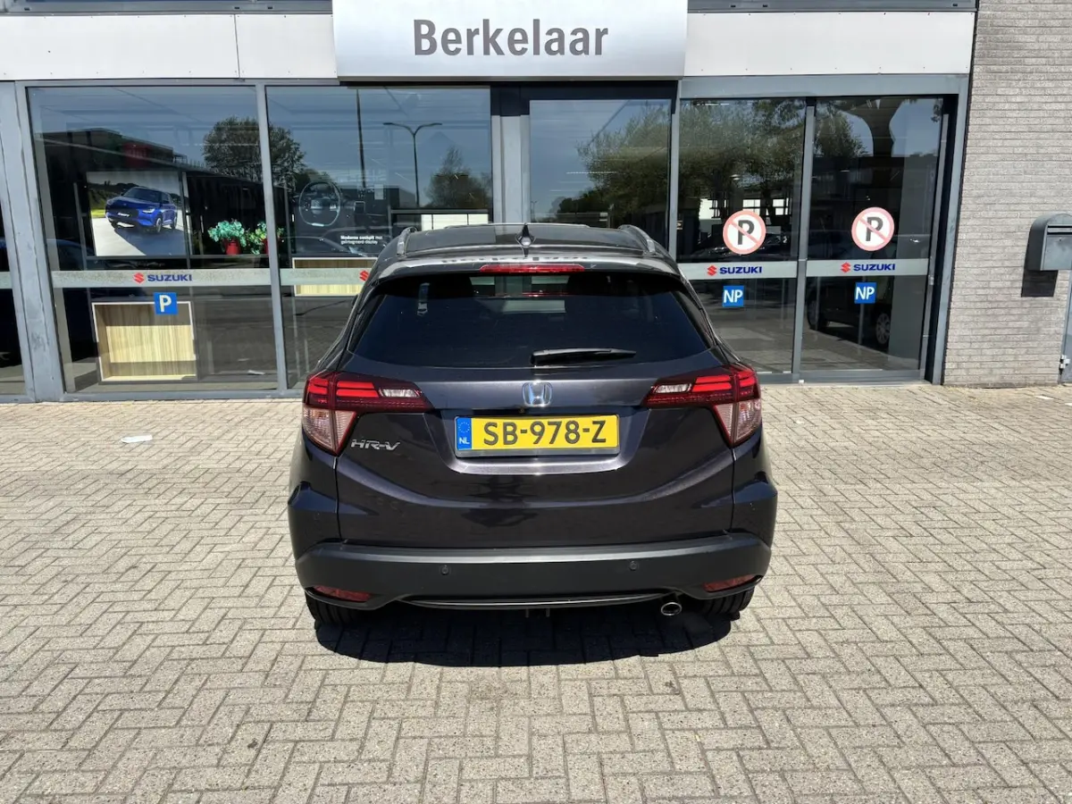 1.5 i-VTEC Executive Automaat | Trekhaak | Panoramisch Schuif-Kanteldak |