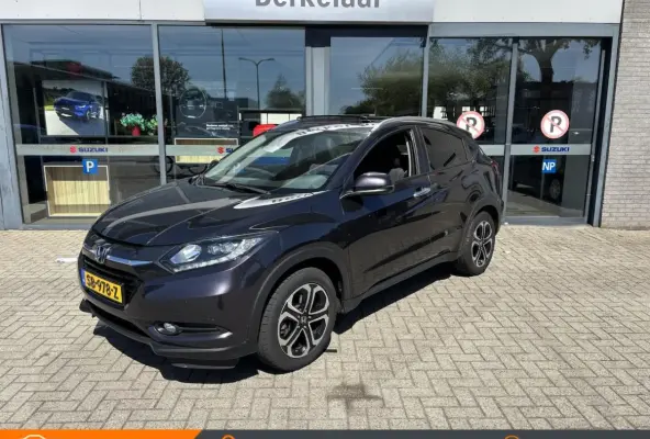 1.5 i-VTEC Executive Automaat | Trekhaak | Panoramisch Schuif-Kanteldak |