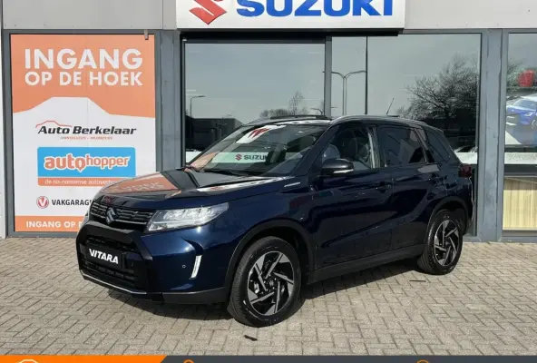 1.4 Boosterjet Smart Hybrid Select Nieuw, Rijklaar inclusief Metallic voor â¬ 29.999, =