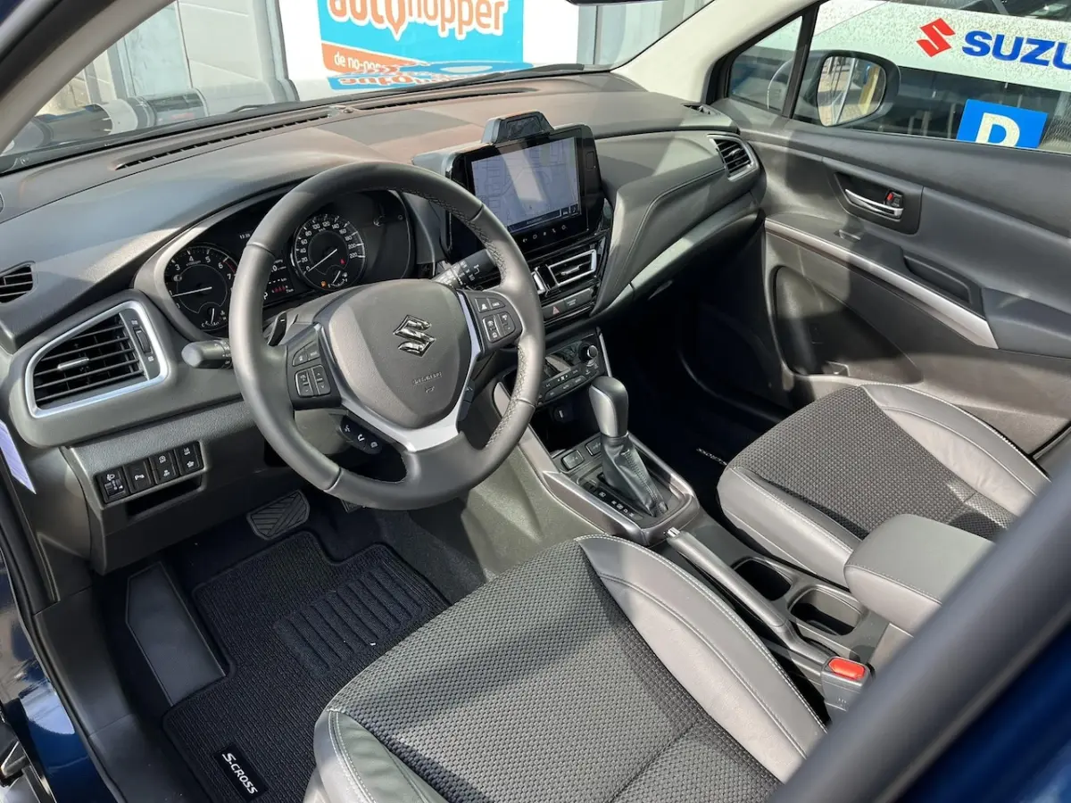 1.4 Boosterjet Select Smart Hybrid Nieuw, Rijklaar, inclusief Metallic voor â¬ 32.199, =