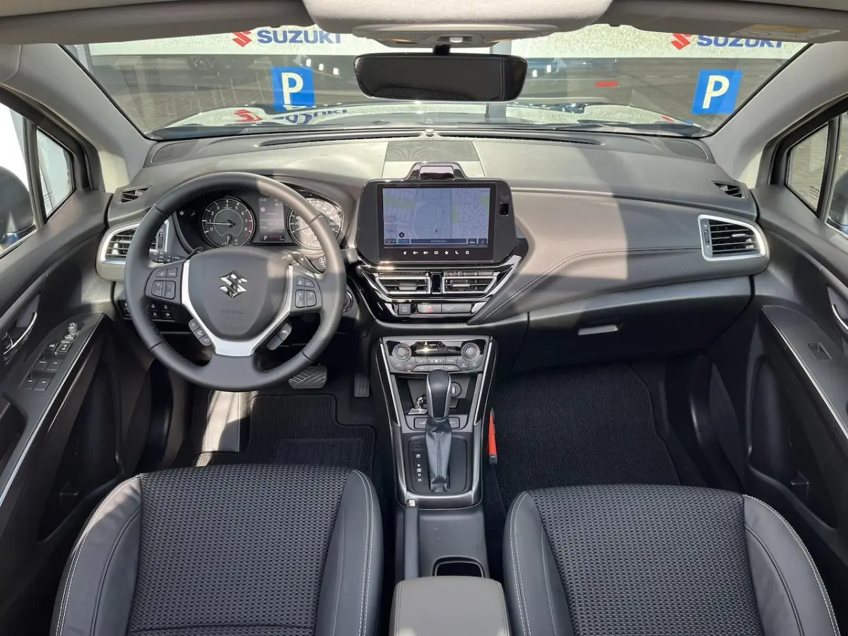 1.4 Boosterjet Select Smart Hybrid Nieuw, Rijklaar, inclusief Metallic voor â¬ 32.199, =