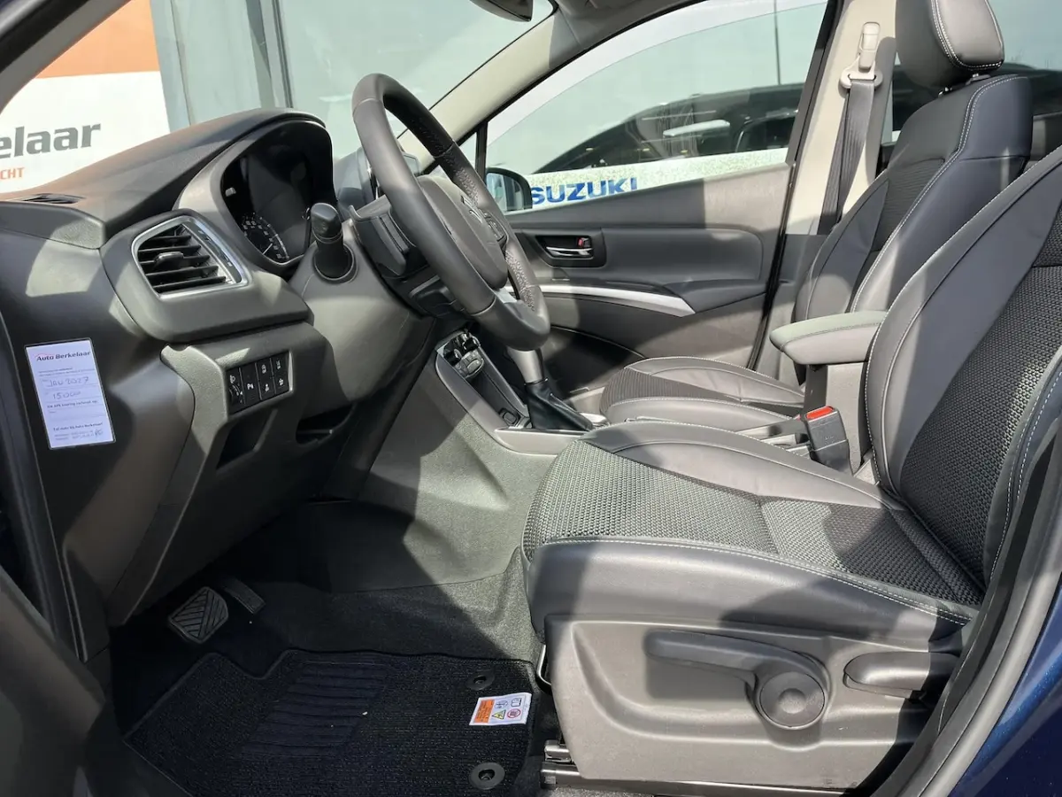 1.4 Boosterjet Select Smart Hybrid Nieuw, Rijklaar, inclusief Metallic voor â¬ 32.199, =