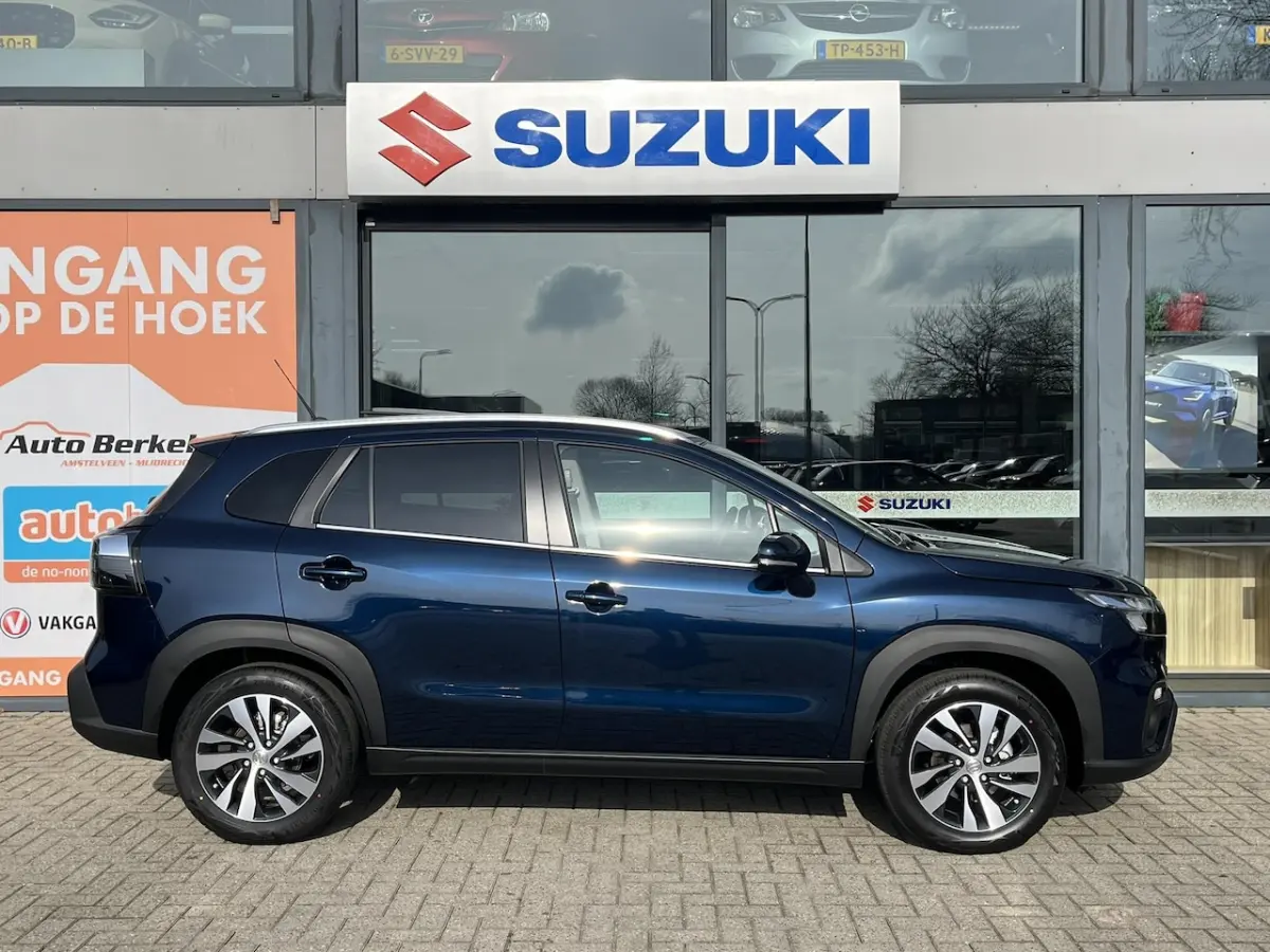 1.4 Boosterjet Select Smart Hybrid Nieuw, Rijklaar, inclusief Metallic voor â¬ 32.199, =