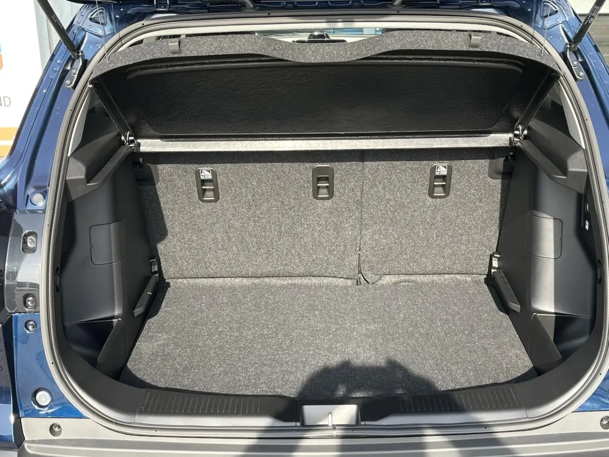 1.4 Boosterjet Select Smart Hybrid Nieuw, Rijklaar, inclusief Metallic voor â¬ 32.199, =