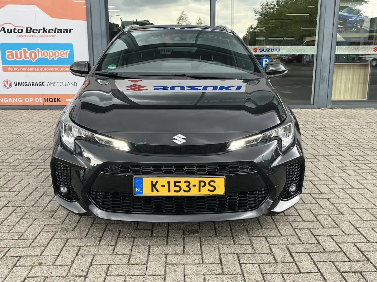 1.8 Hybrid Select | Automaat | Adaptive Cruise Controle | All season banden | Stuur en Sto