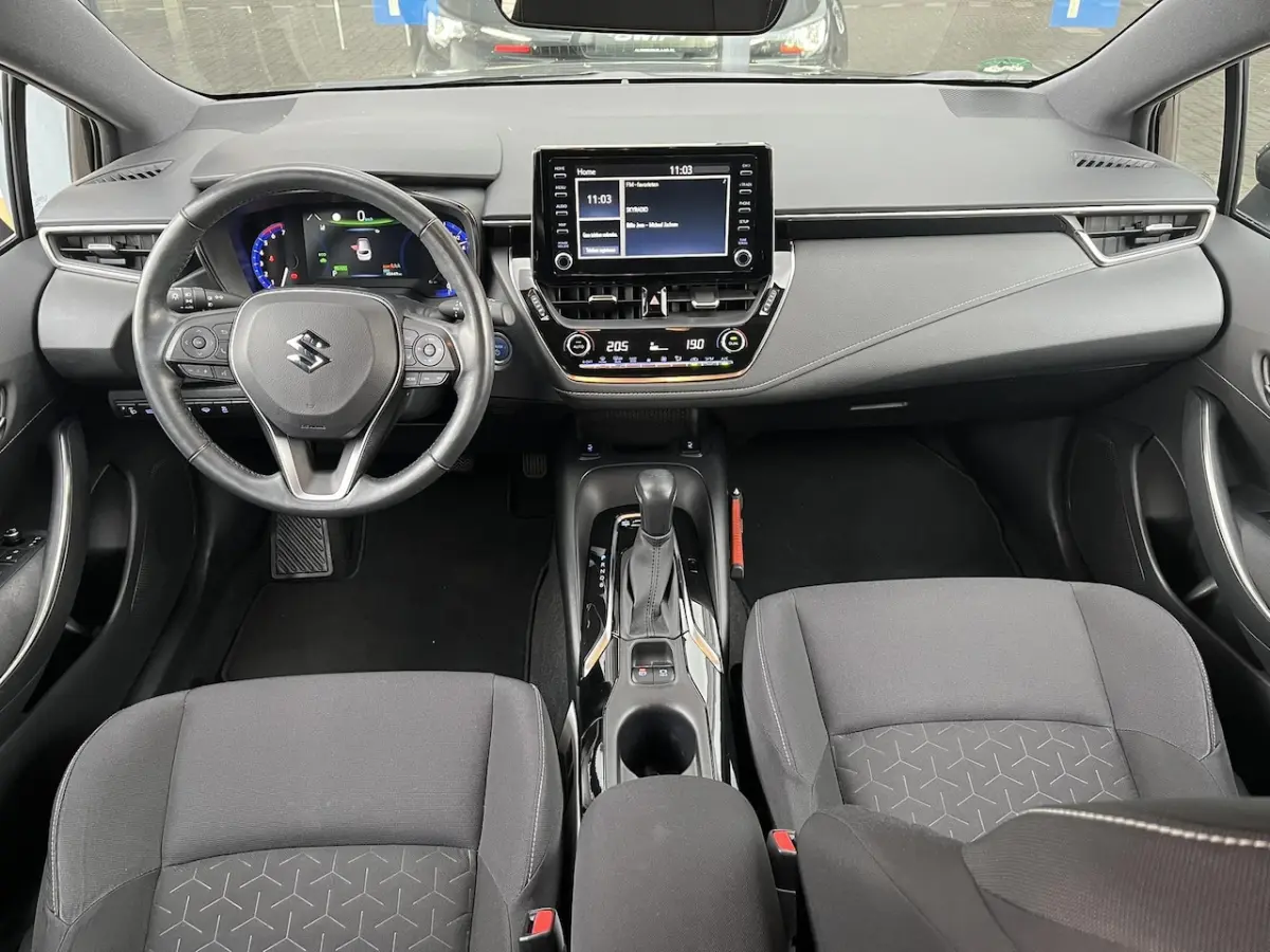 1.8 Hybrid Select | Automaat | Adaptive Cruise Controle | All season banden | Stuur en Sto