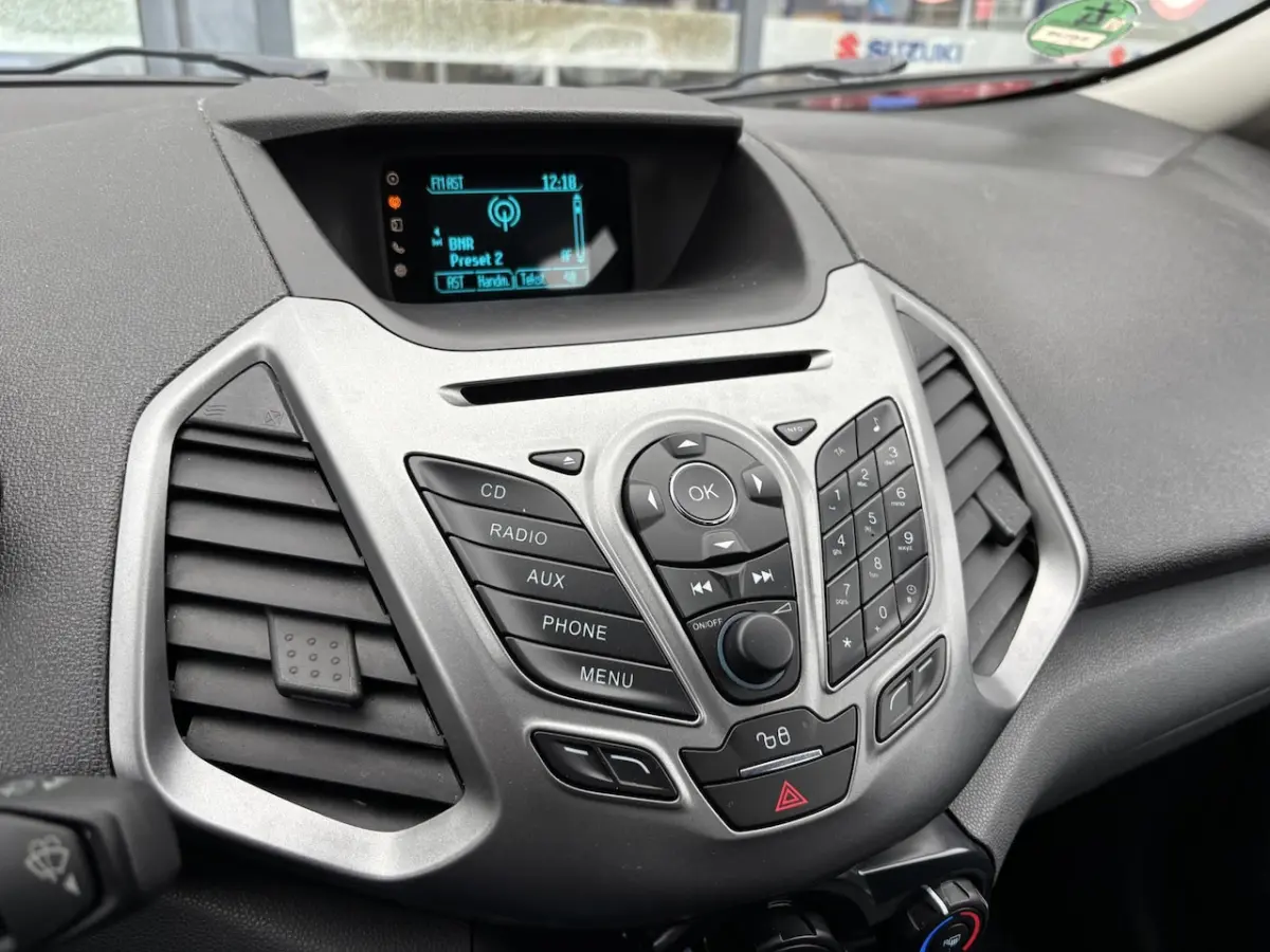 1.5 Ti-VCT Titanium | Automaat | Trekhaak | Airco |