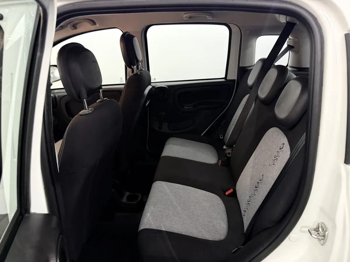 0.9 TwinAir Lounge Airco, Radio, Eco mode, Mistlamp