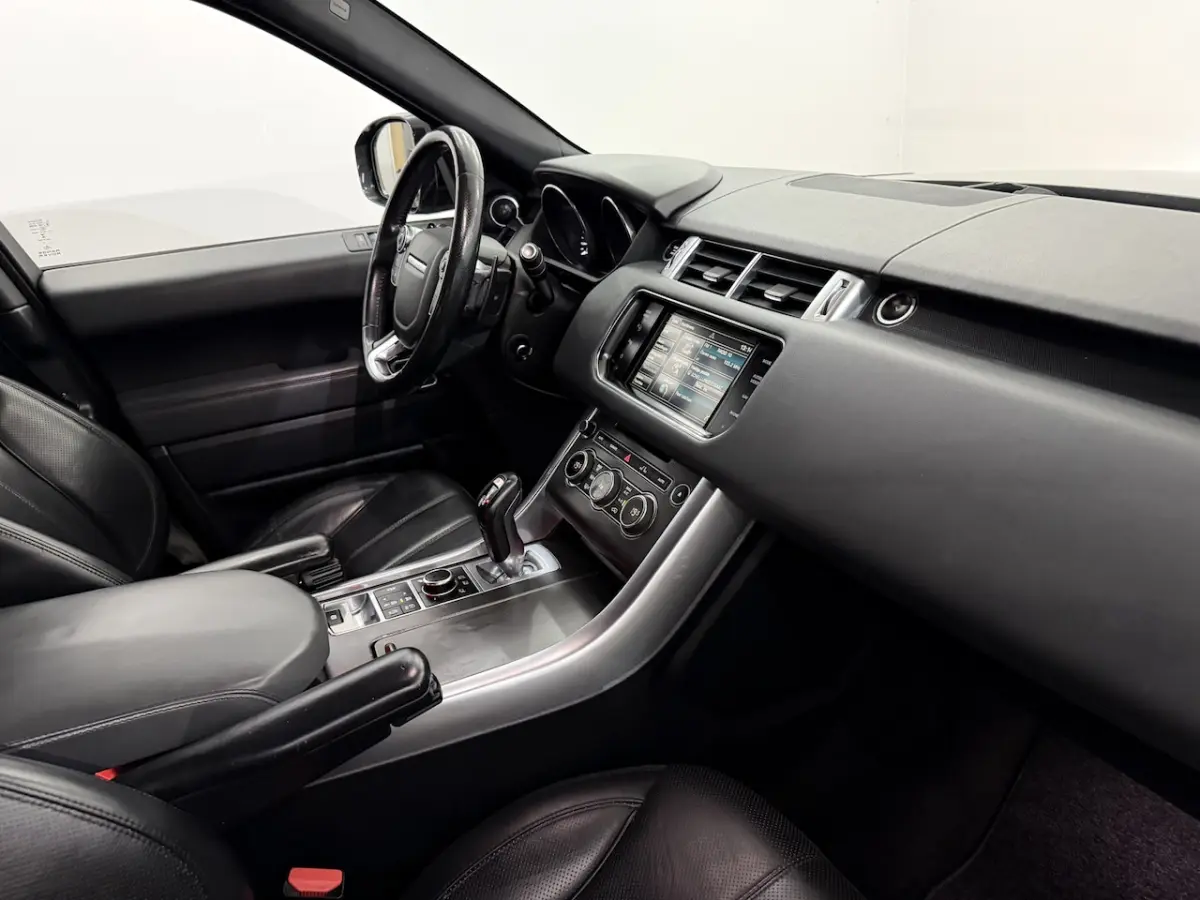 3.0 TDV6 HSE Dynamic Leder, Camera, Keyless start, Navi, Elektrische achterklep, Cruise co
