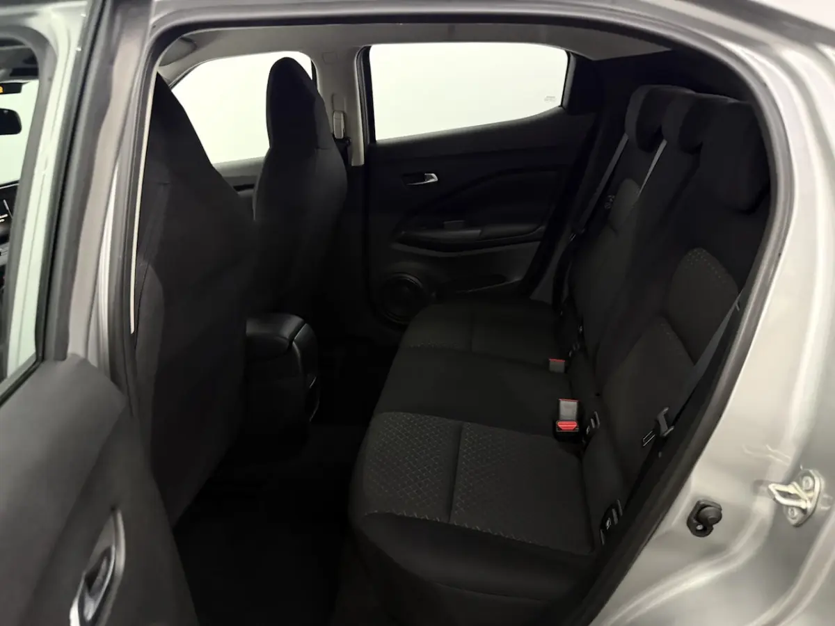 1.0 DIG-T Acenta Camera, Navi, Stoelverwarming, Cruise control, Clima, A start stop, Licht