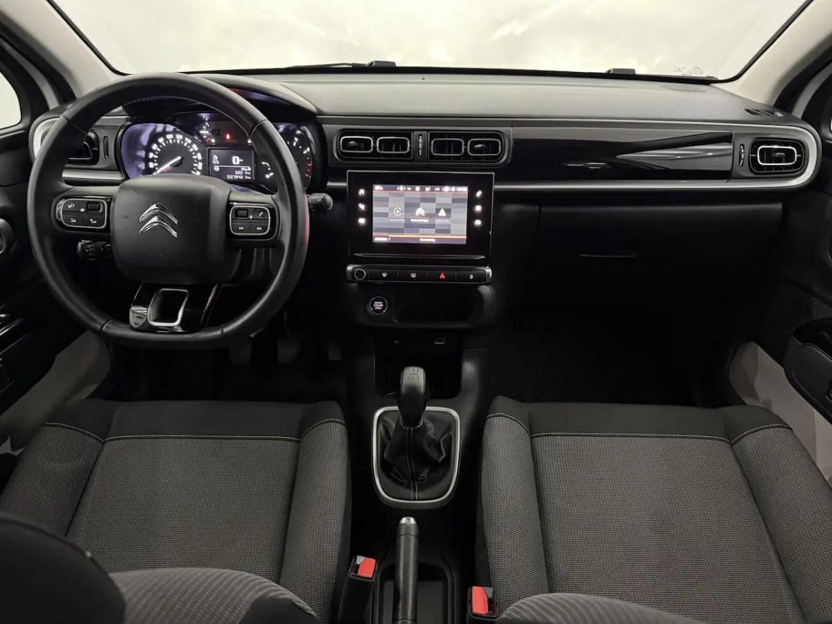 1.2 PureTech Feel Camera, Navi, Keyless start, Cruise control, Apple carplay, Lichtmetalen