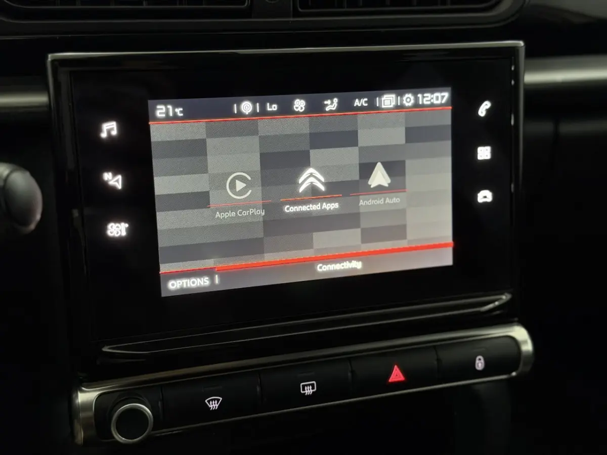 1.2 PureTech Feel Camera, Navi, Keyless start, Cruise control, Apple carplay, Lichtmetalen