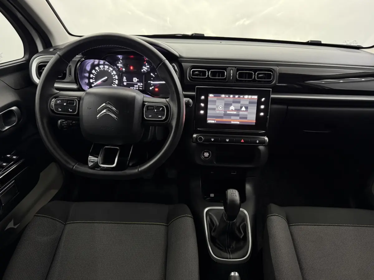 1.2 PureTech Feel Camera, Navi, Keyless start, Cruise control, Apple carplay, Lichtmetalen