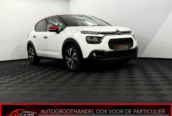 1.2 PureTech Feel Camera, Navi, Keyless start, Cruise control, Apple carplay, Lichtmetalen