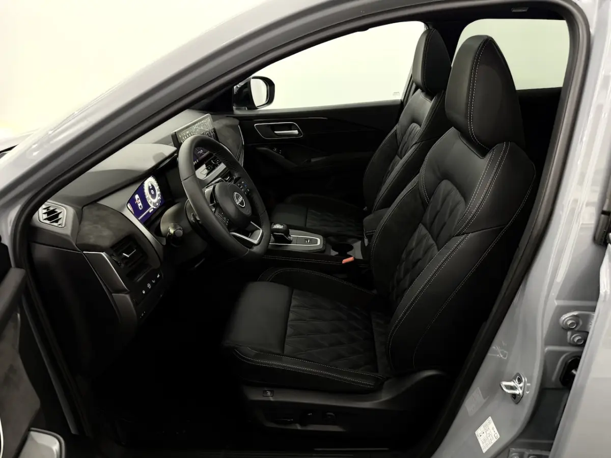1.3 MHEV Xtronic Tekna Plus Panoramadak, 360 Camera, 20 inch velgen, Bose geluidsysteem, M